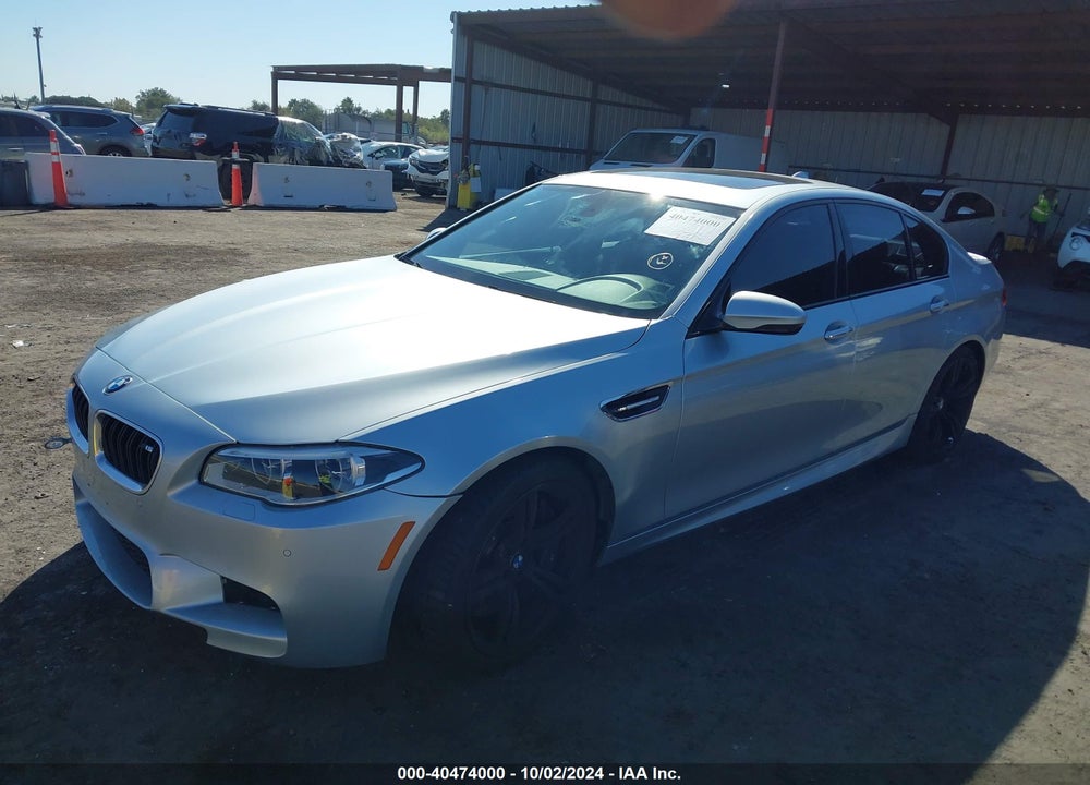 2014 BMW M5 VIN: WBSFV9C54ED593975
