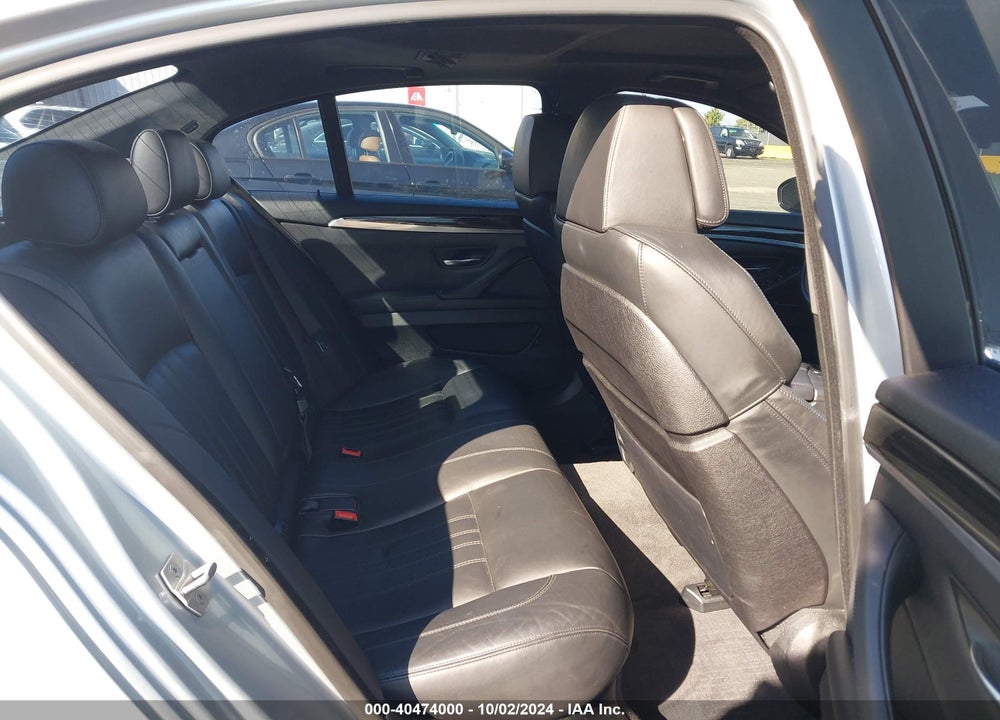 2014 BMW M5 VIN: WBSFV9C54ED593975