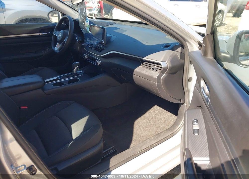2022 NISSAN ALTIMA SV FWD VIN: 1N4BL4DV0NN308833