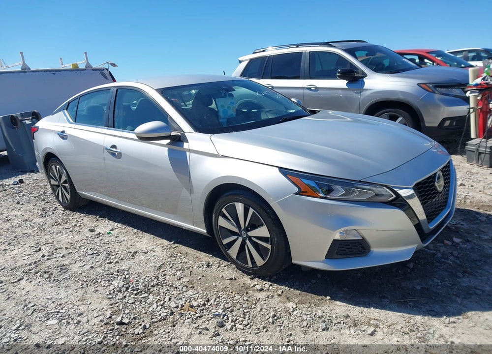 2022 NISSAN ALTIMA SV FWD VIN: 1N4BL4DV0NN308833