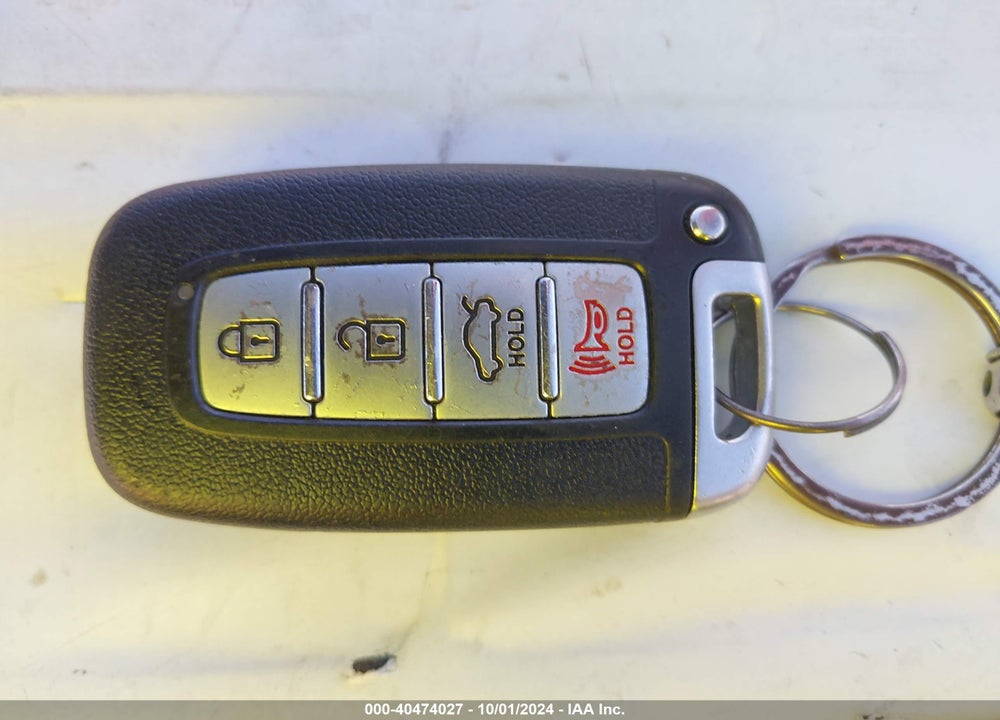 2012 HYUNDAI AZERA VIN: KMHFH4JG3CA172412
