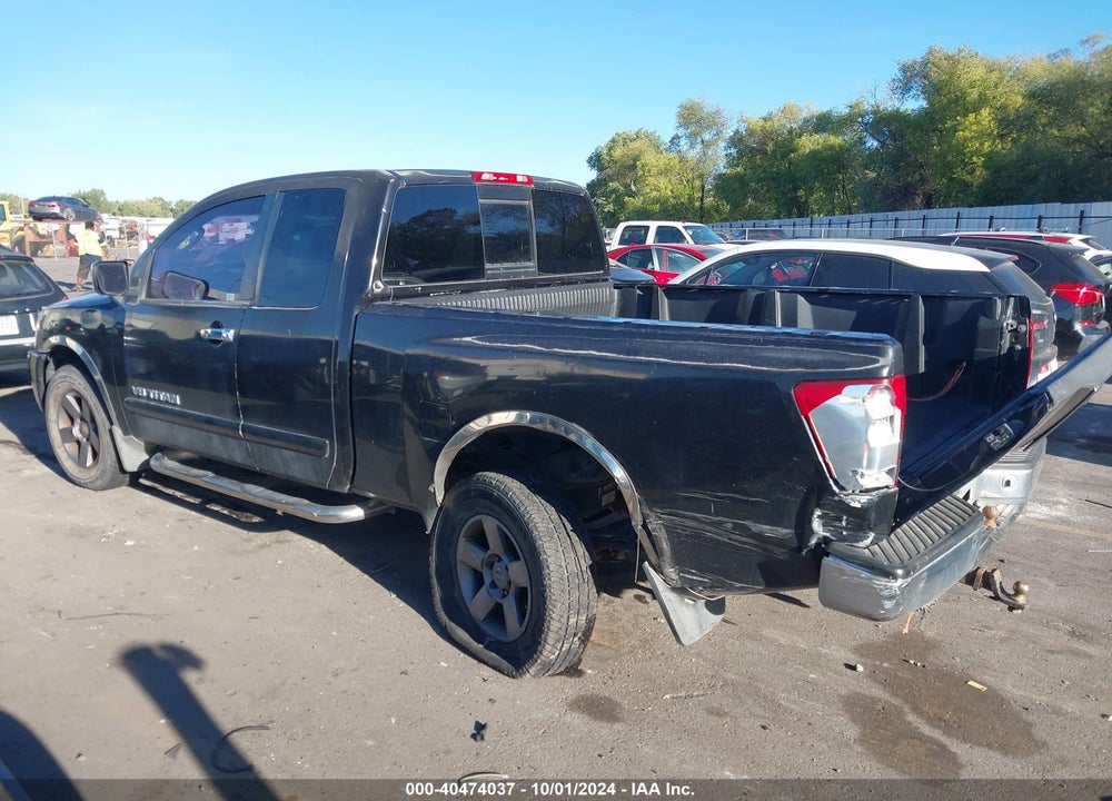 2005 NISSAN TITAN SE VIN: 1N6AA06B05N527795