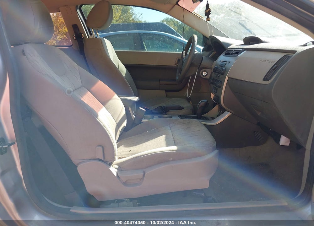2009 FORD FOCUS SE VIN: 1FAHP32N59W152509