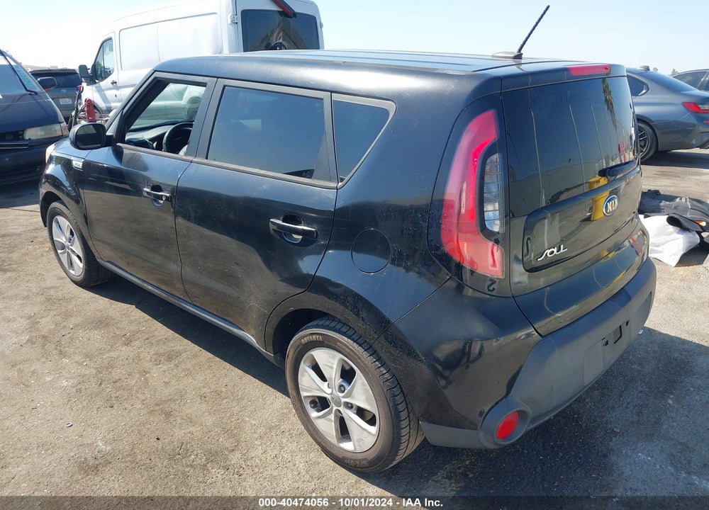 2015 KIA SOUL VIN: KNDJN2A2XF7772443