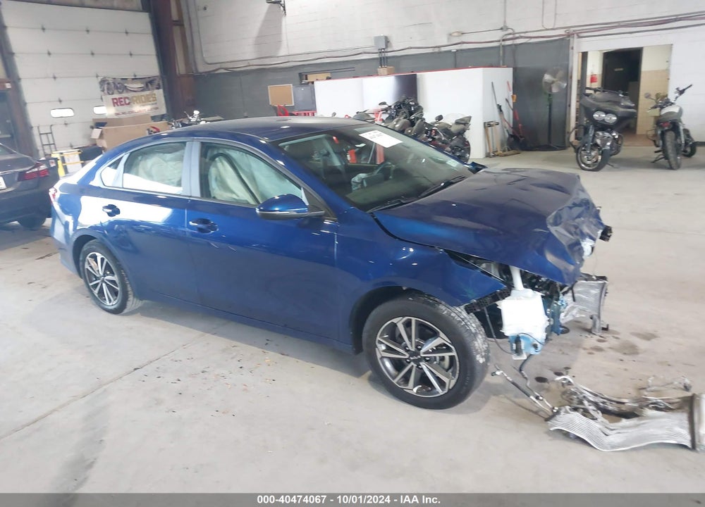 2023 KIA FORTE LXS VIN: 3KPF24AD1PE526085