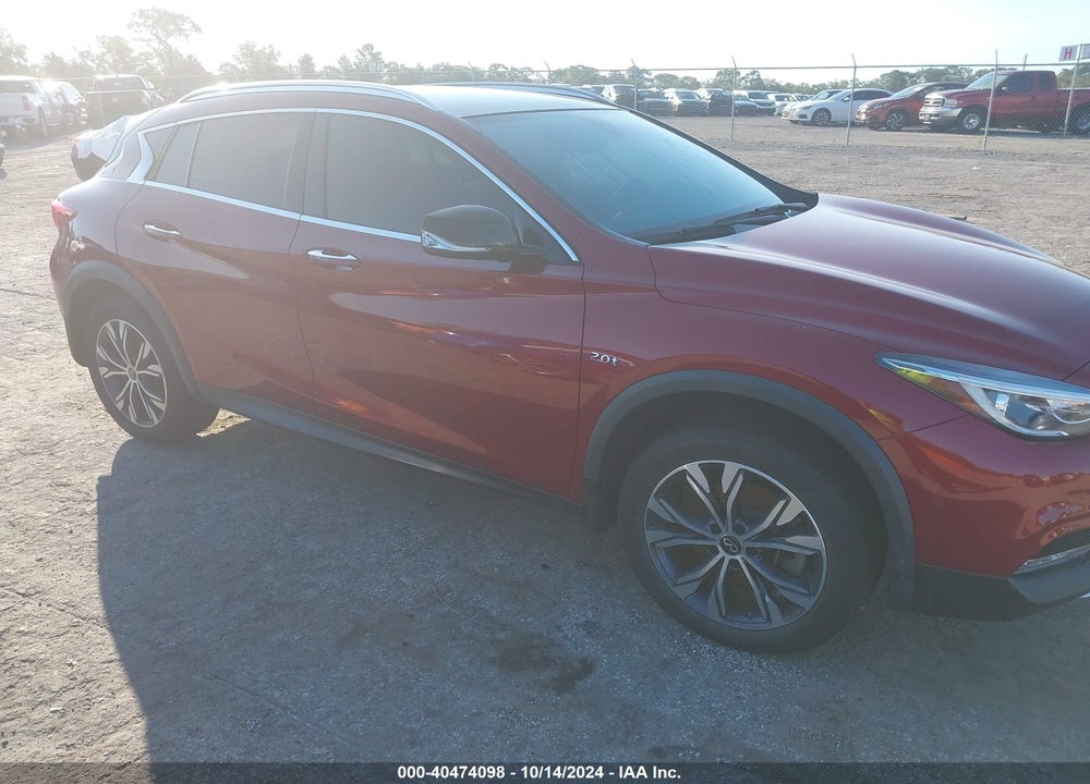 2017 INFINITI QX30 PREMIUM VIN: SJKCH5CR2HA024512