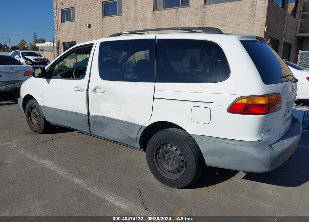 1998 TOYOTA SIENNA LE VIN: 4T3ZF13C9WU058596