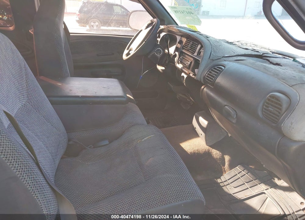 1999 DODGE RAM 1500 ST VIN: 3B7HC13Y1XM512200