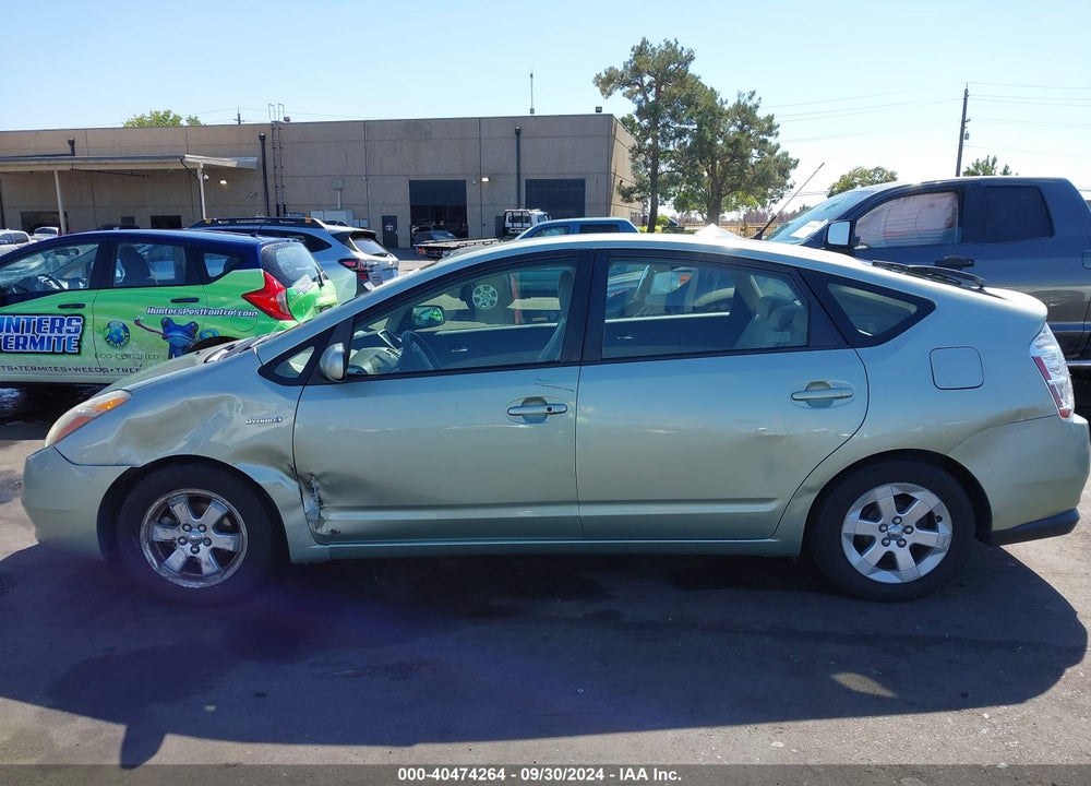2008 TOYOTA PRIUS VIN: JTDKB20U183356579