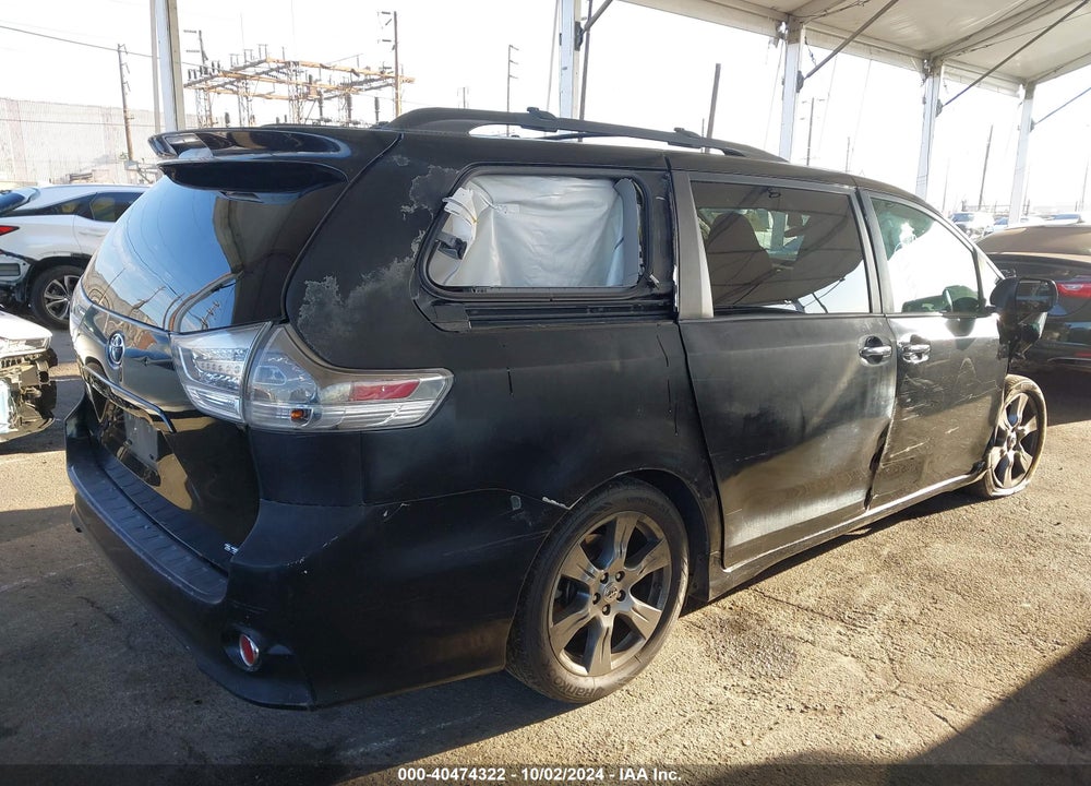 2017 TOYOTA SIENNA SE 8 PASSENGER VIN: 5TDXZ3DC2HS784152