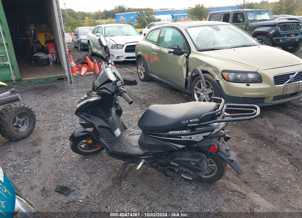 2023 ZNEN SCOOTER VIN: L5YTCKBR0P1133625