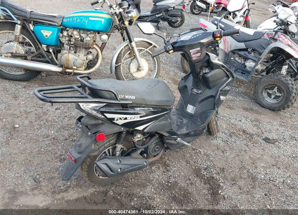 2023 ZNEN SCOOTER VIN: L5YTCKBR0P1133625
