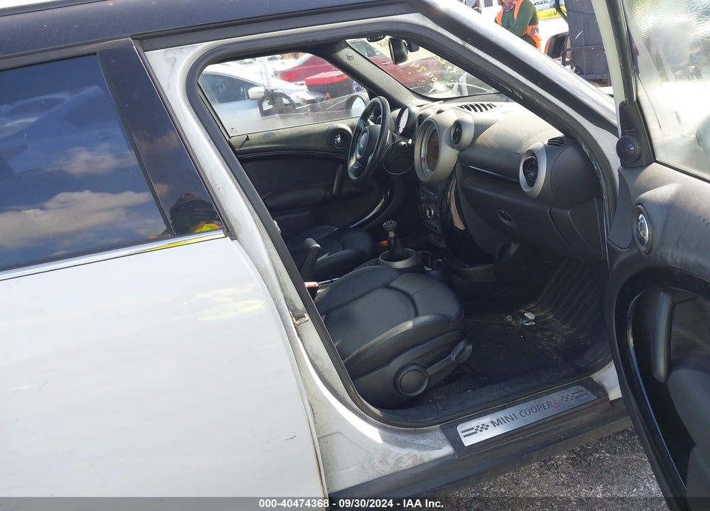 2011 MINI COOPER S COUNTRYMAN VIN: WMWZC3C57BWH98133