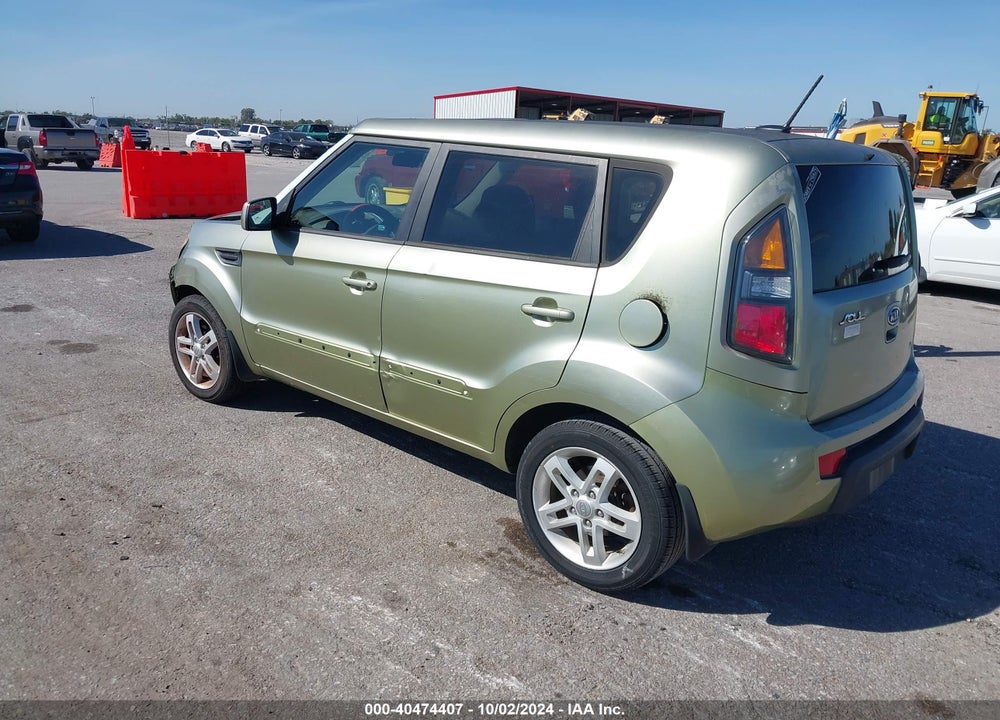 2011 KIA SOUL VIN: KNDJT2A27B7223363
