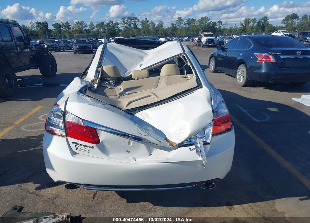 2015 HONDA ACCORD EX-L V-6 VIN: 1HGCR3F81FA014673