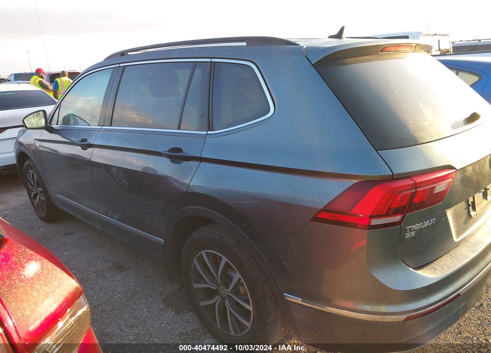 2018 VOLKSWAGEN TIGUAN 2.0T SE/2.0T SEL VIN: 3VV3B7AX5JM032535