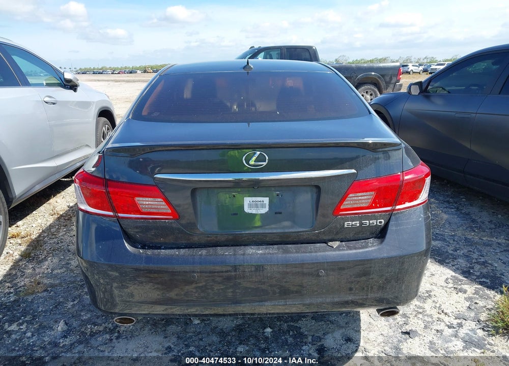 2011 LEXUS ES 350 VIN: JTHBK1EG4B2427072