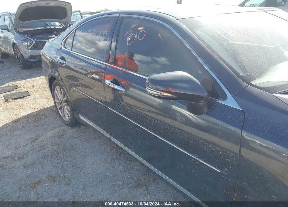 2011 LEXUS ES 350 VIN: JTHBK1EG4B2427072
