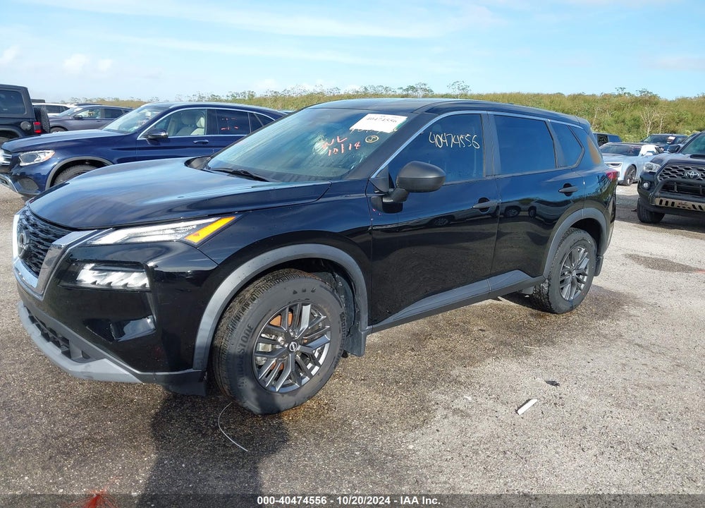 2022 NISSAN ROGUE S FWD VIN: 5N1BT3AA4NC711680