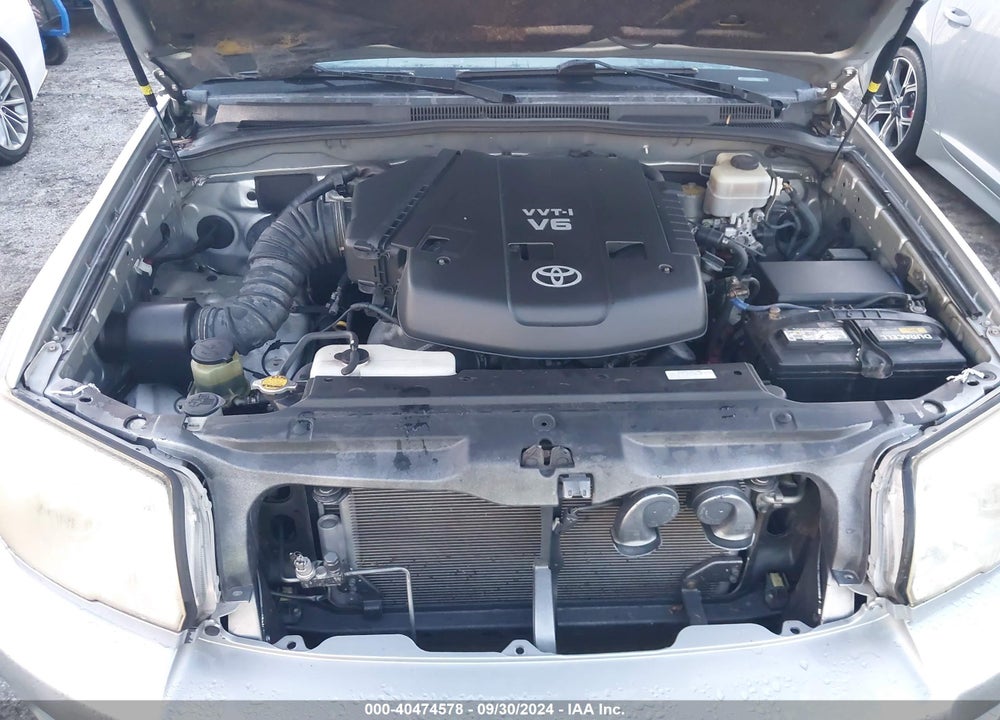 2009 TOYOTA 4RUNNER SR5 V6 VIN: JTEZU14R79K024092
