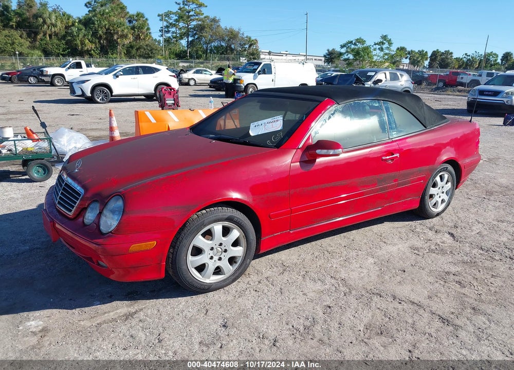 2000 MERCEDES-BENZ CLK 320 VIN: WDBLK65G4YT052224