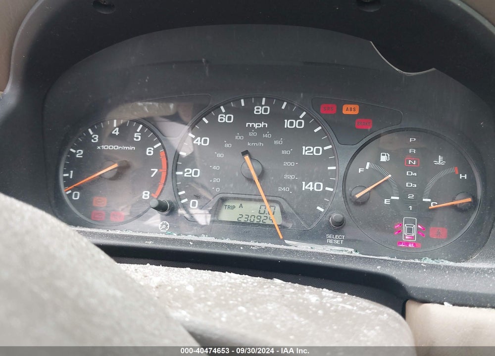 2000 HONDA ACCORD 2.3 SE VIN: 1HGCG6693YA138155