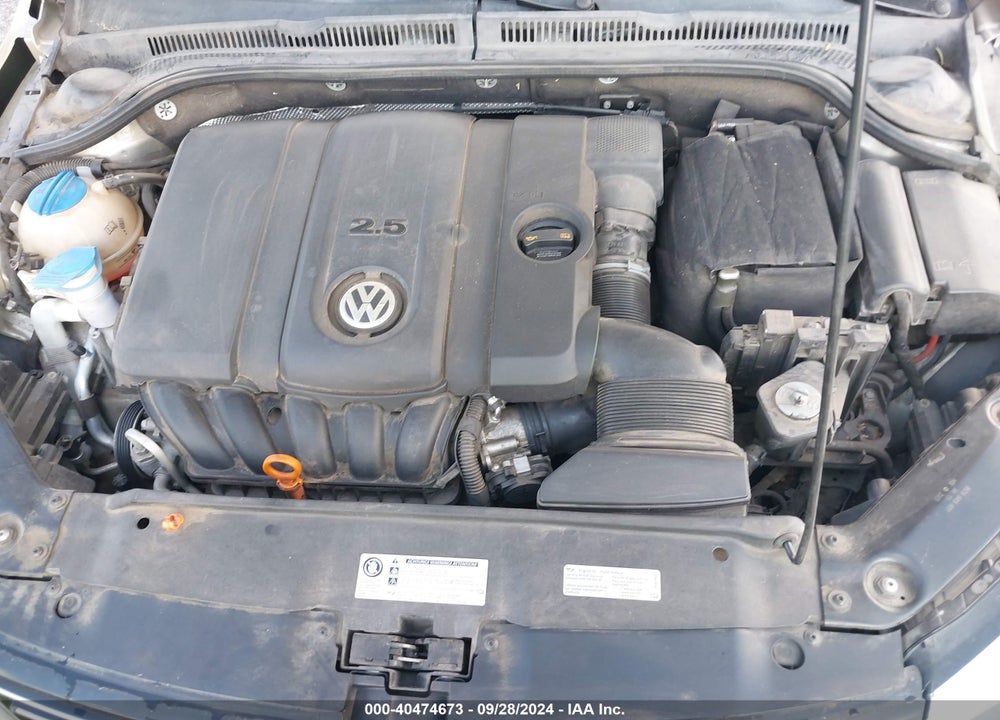 2013 VOLKSWAGEN JETTA 2.5L SE VIN: 3VWDX7AJ6DM307153