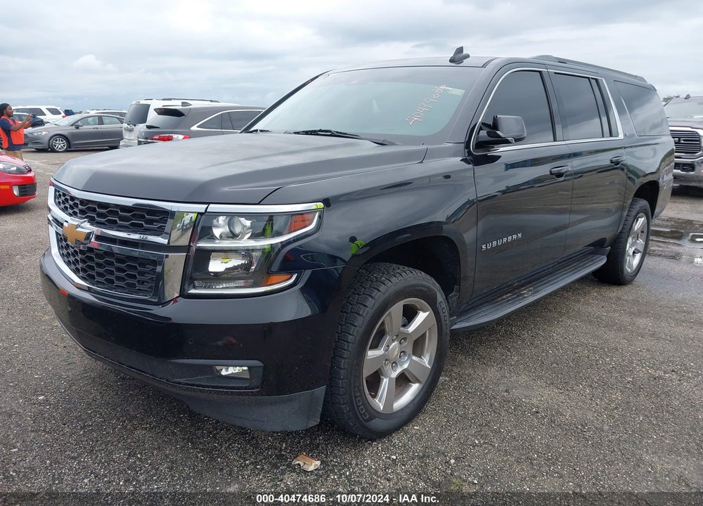 2017 CHEVROLET SUBURBAN LT VIN: 1GNSCHKC1HR396427