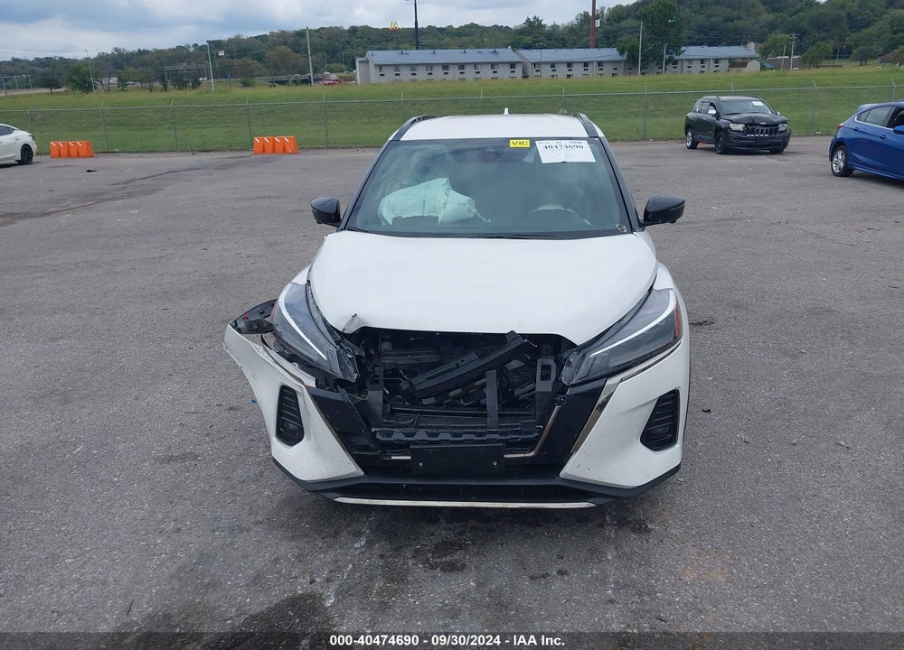 2023 NISSAN KICKS SR XTRONIC CVT VIN: 3N1CP5DVXPL500968