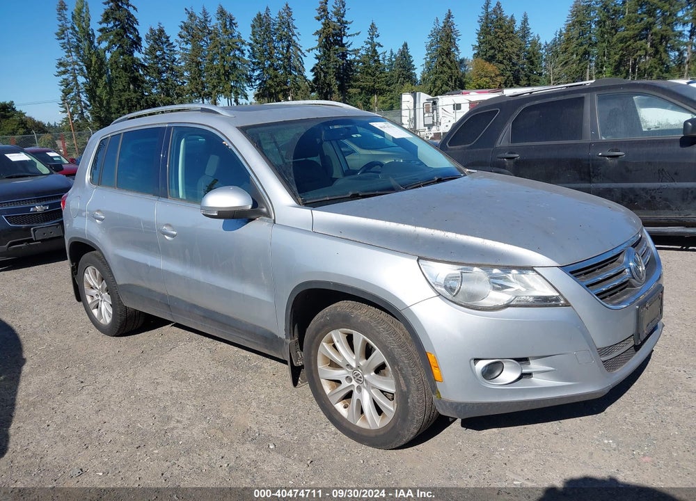 2009 VOLKSWAGEN TIGUAN SE VIN: WVGAV75N79W532791
