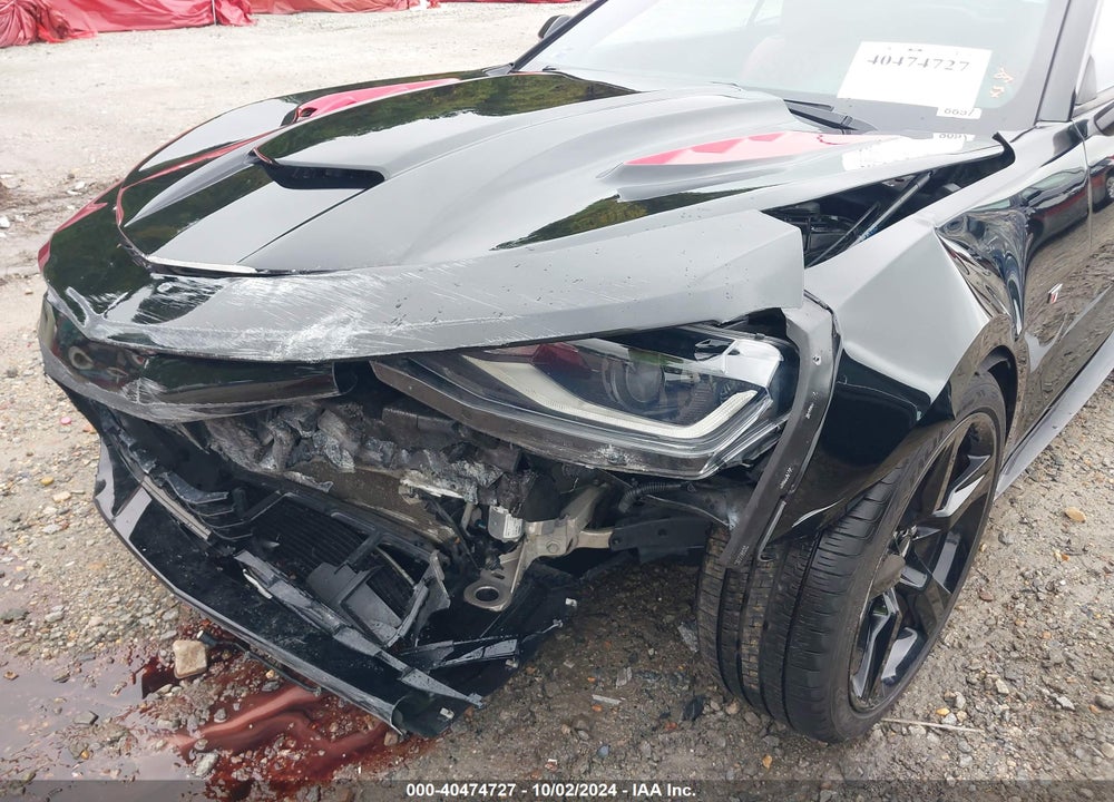 2017 CHEVROLET CAMARO VIN: 1G1FF3D76H0198511