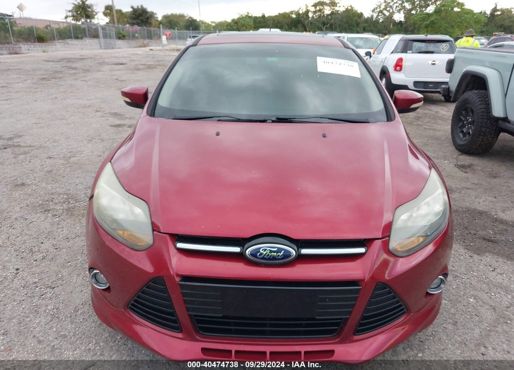 2014 FORD FOCUS TITANIUM VIN: 1FADP3N29EL458267