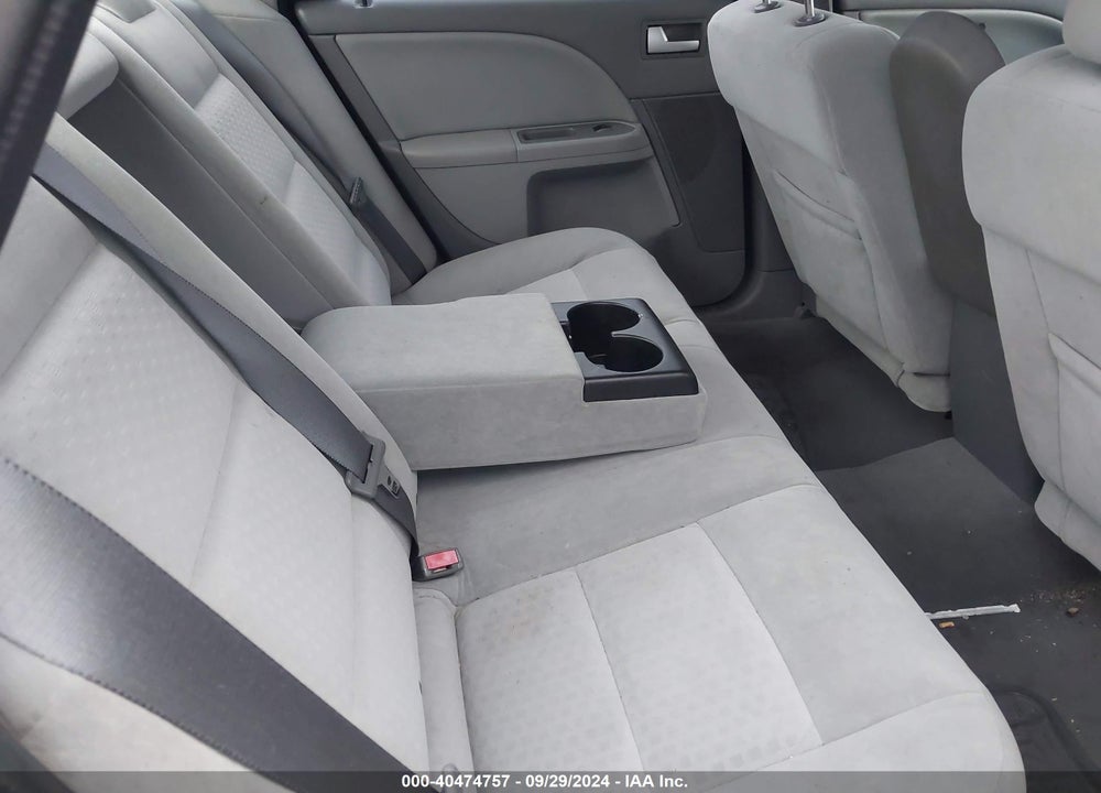 2005 FORD FIVE HUNDRED SE VIN: 1FAFP23165G129936