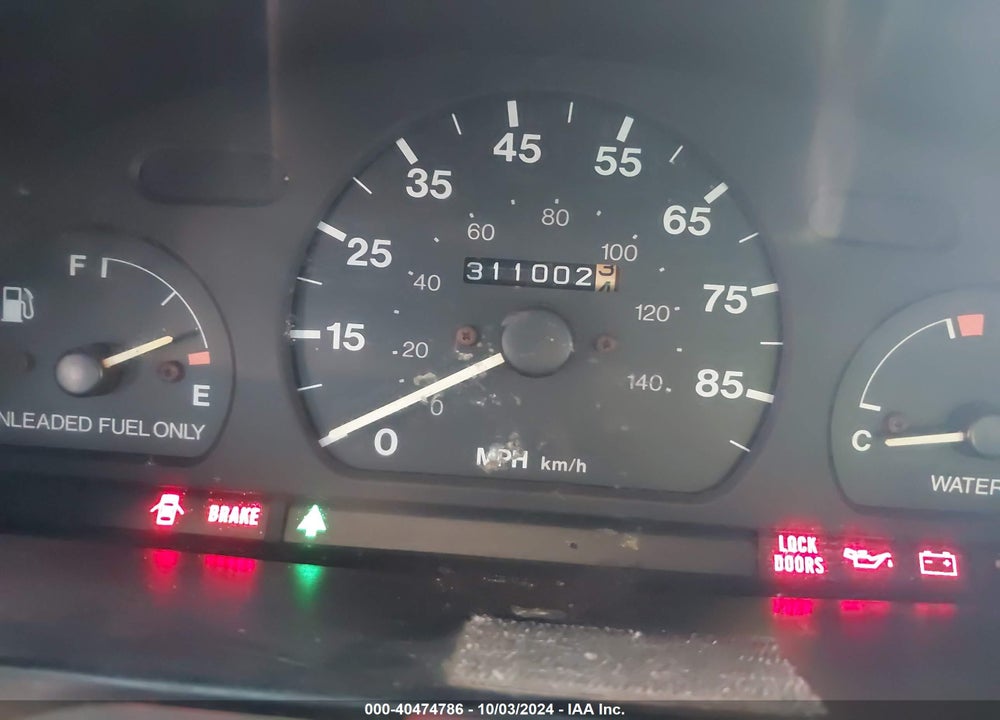 1994 GEO METRO VIN: 2C1MR6469R6721007