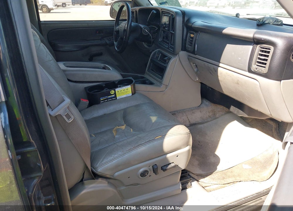 2003 CHEVROLET TAHOE LT VIN: 1GNEC13T53R165171
