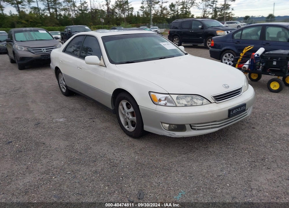 2001 LEXUS ES 300 VIN: JT8BF28G715112849