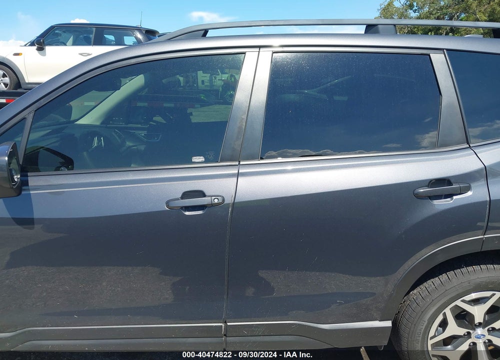 2020 SUBARU FORESTER PREMIUM VIN: JF2SKAGC2LH406278