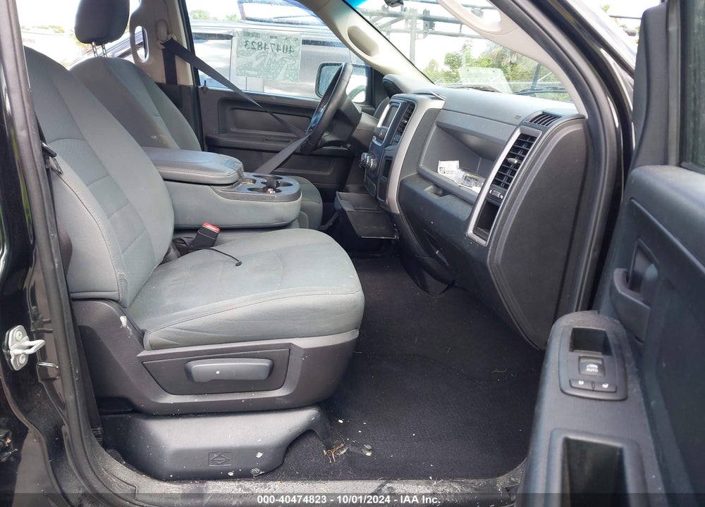2016 RAM 1500 EXPRESS VIN: 1C6RR7FT9GS295113
