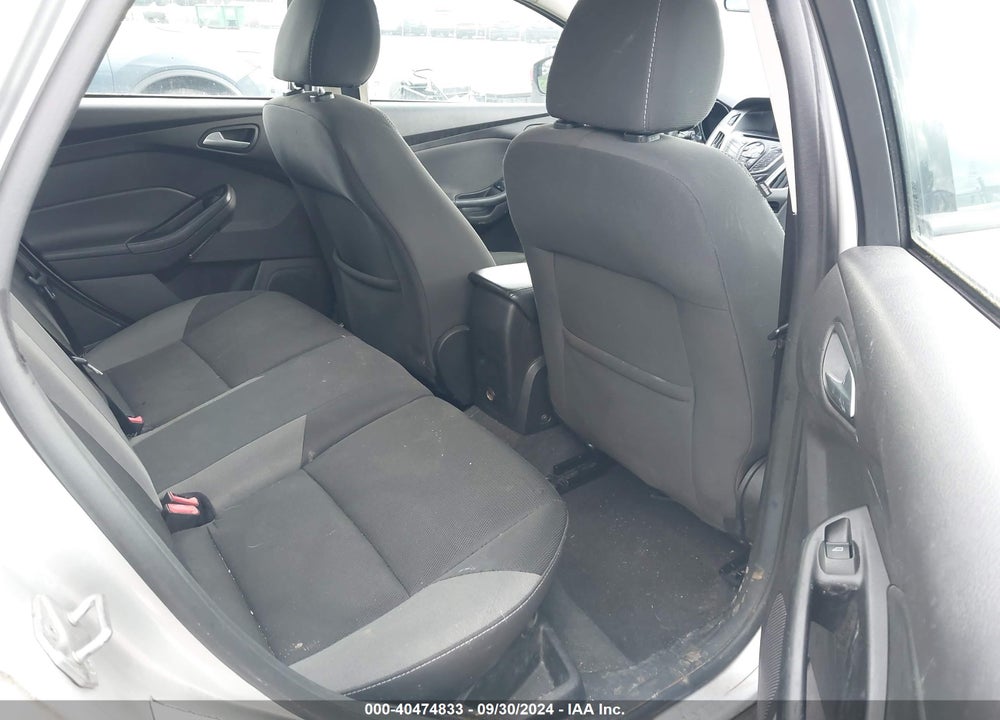 2014 FORD FOCUS SE VIN: 1FADP3K26EL318438