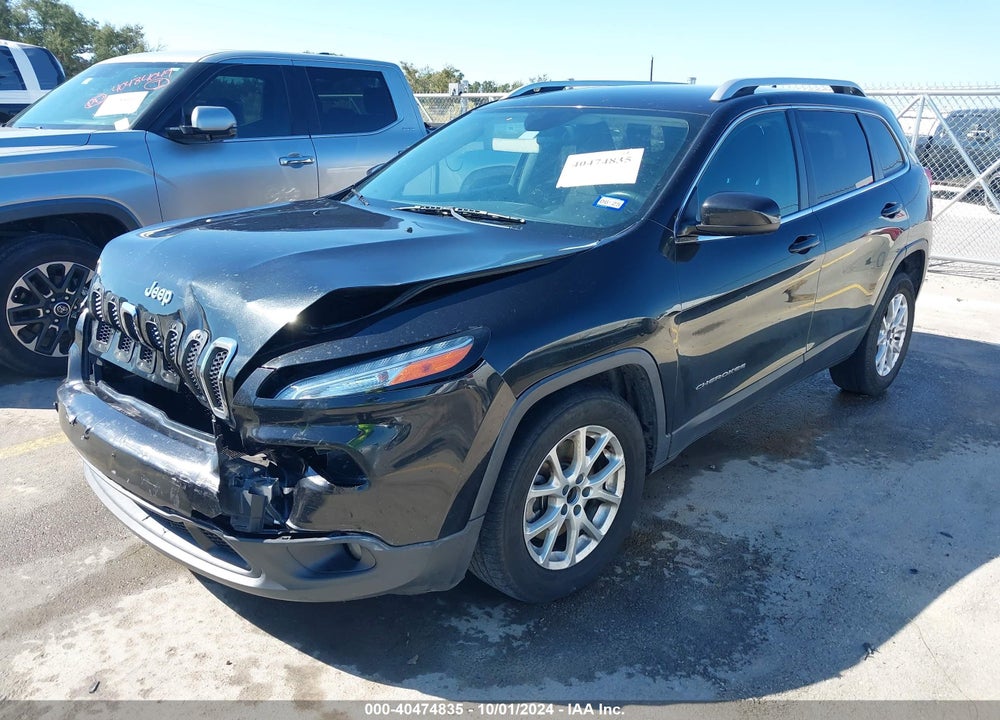2014 JEEP CHEROKEE LATITUDE VIN: 1C4PJLCB5EW318842