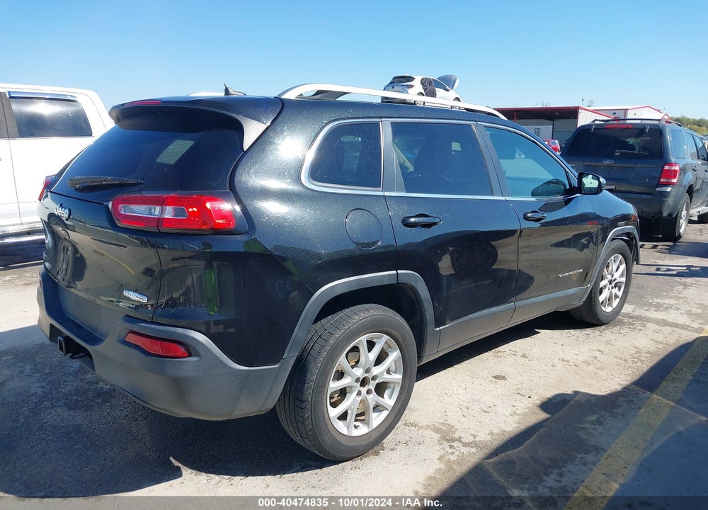 2014 JEEP CHEROKEE LATITUDE VIN: 1C4PJLCB5EW318842