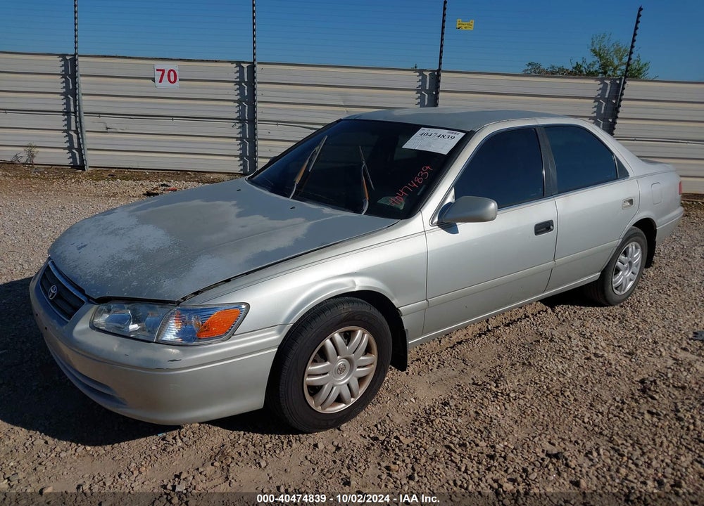 2001 TOYOTA CAMRY LE VIN: 4T1BG22K41U034172