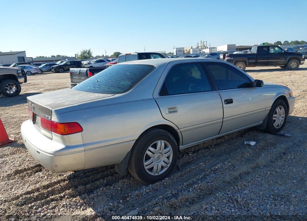 2001 TOYOTA CAMRY LE VIN: 4T1BG22K41U034172