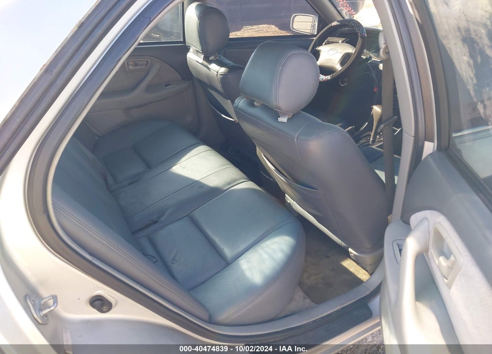 2001 TOYOTA CAMRY LE VIN: 4T1BG22K41U034172