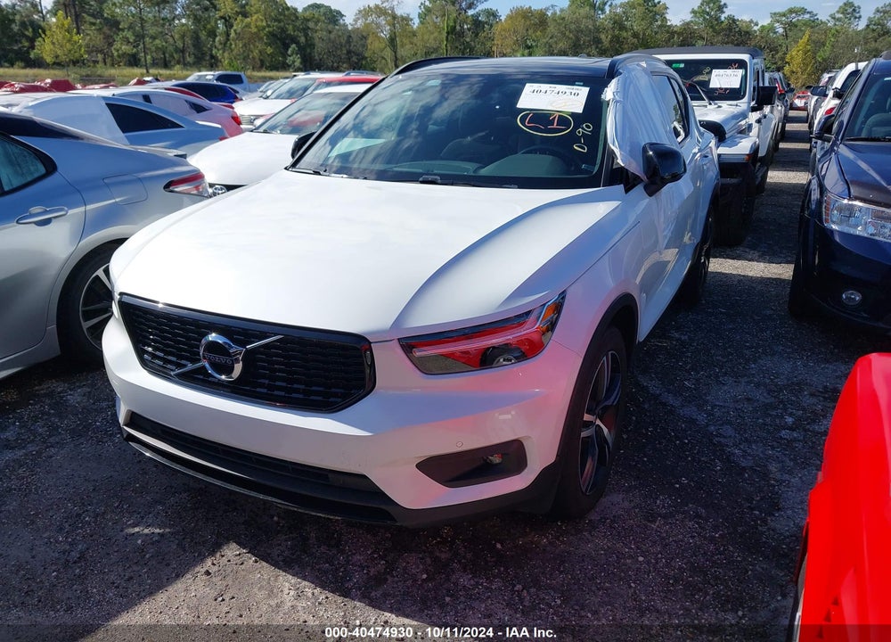 2020 VOLVO XC40 T5 R-DESIGN VIN: YV4162UM5L2337751