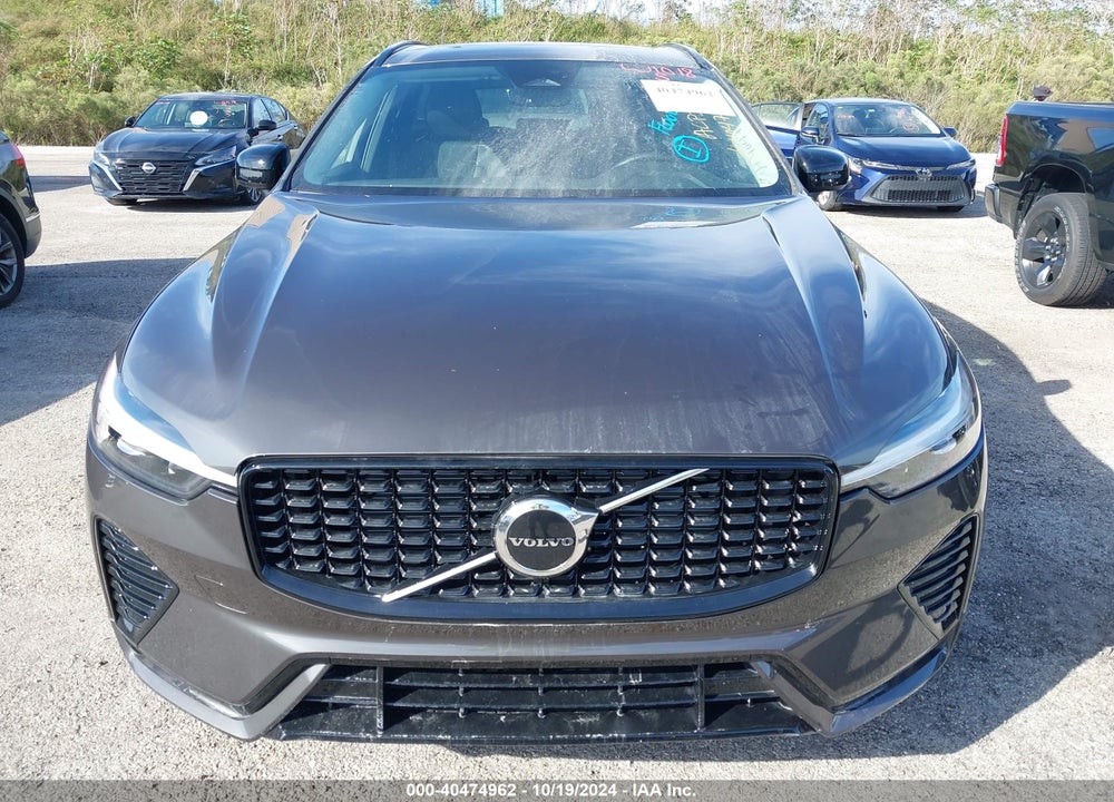 2024 VOLVO XC60 B5 CORE DARK THEME VIN: YV4L12RK6R1822218