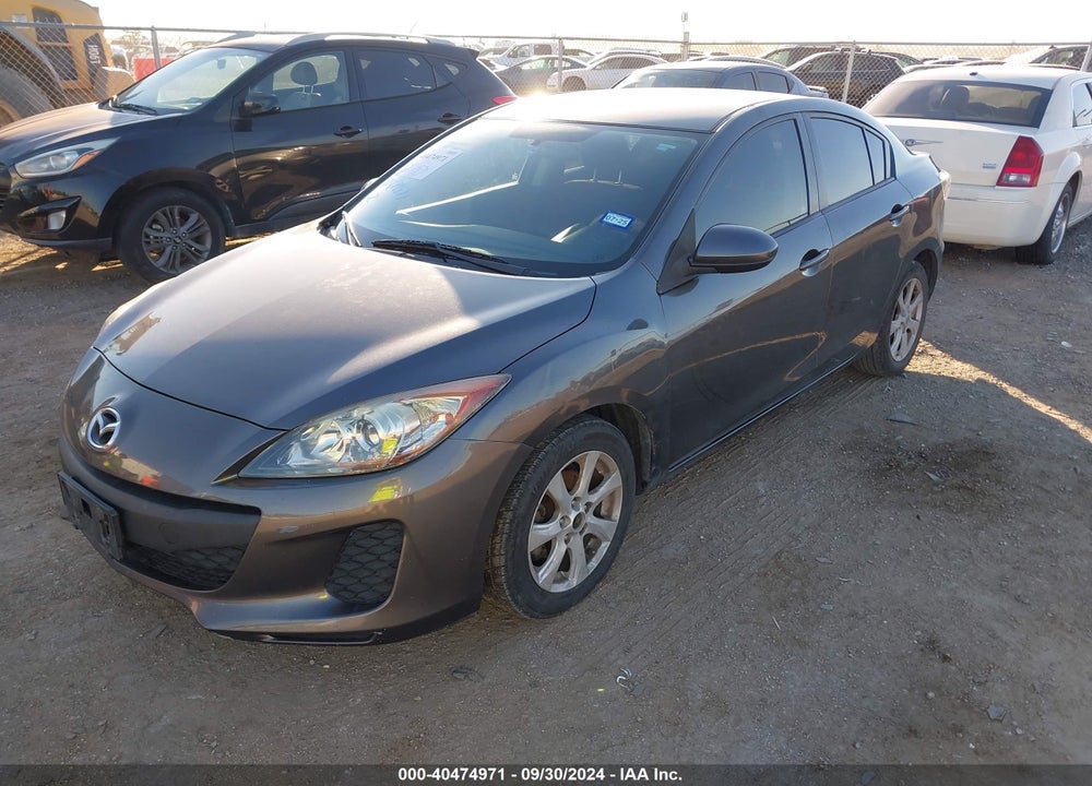 2011 MAZDA 3 I TOURING VIN: JM1BL1VFXB1497395
