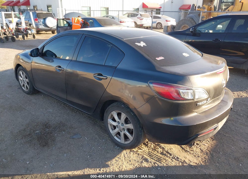 2011 MAZDA 3 I TOURING VIN: JM1BL1VFXB1497395