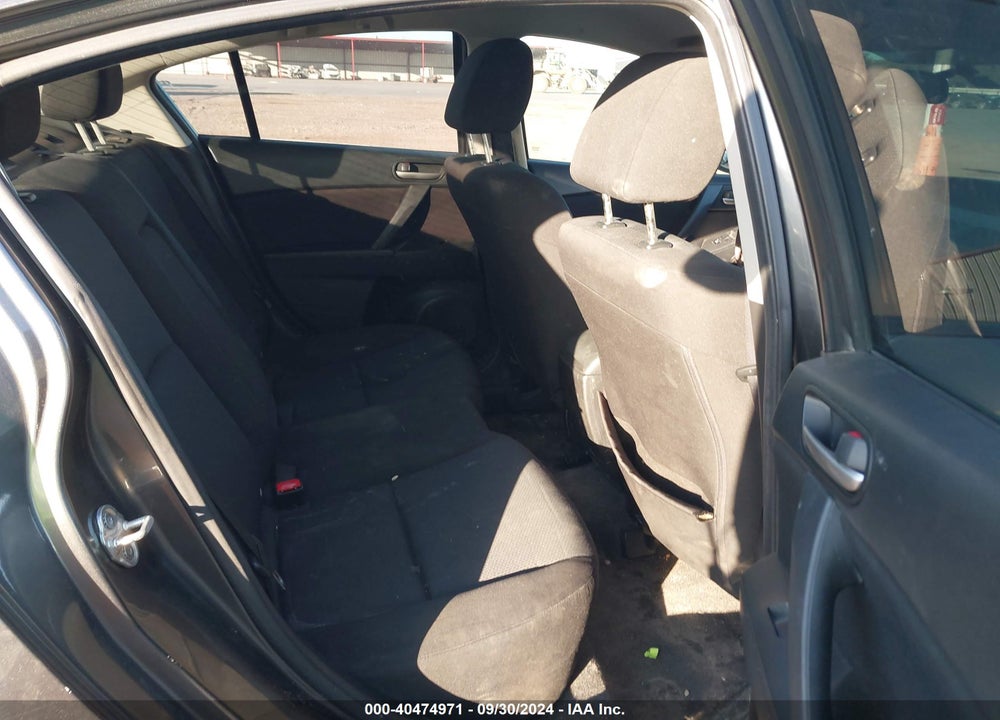 2011 MAZDA 3 I TOURING VIN: JM1BL1VFXB1497395