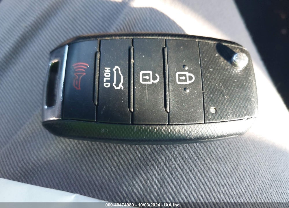 2017 KIA FORTE LX VIN: 3KPFK4A74HE093101